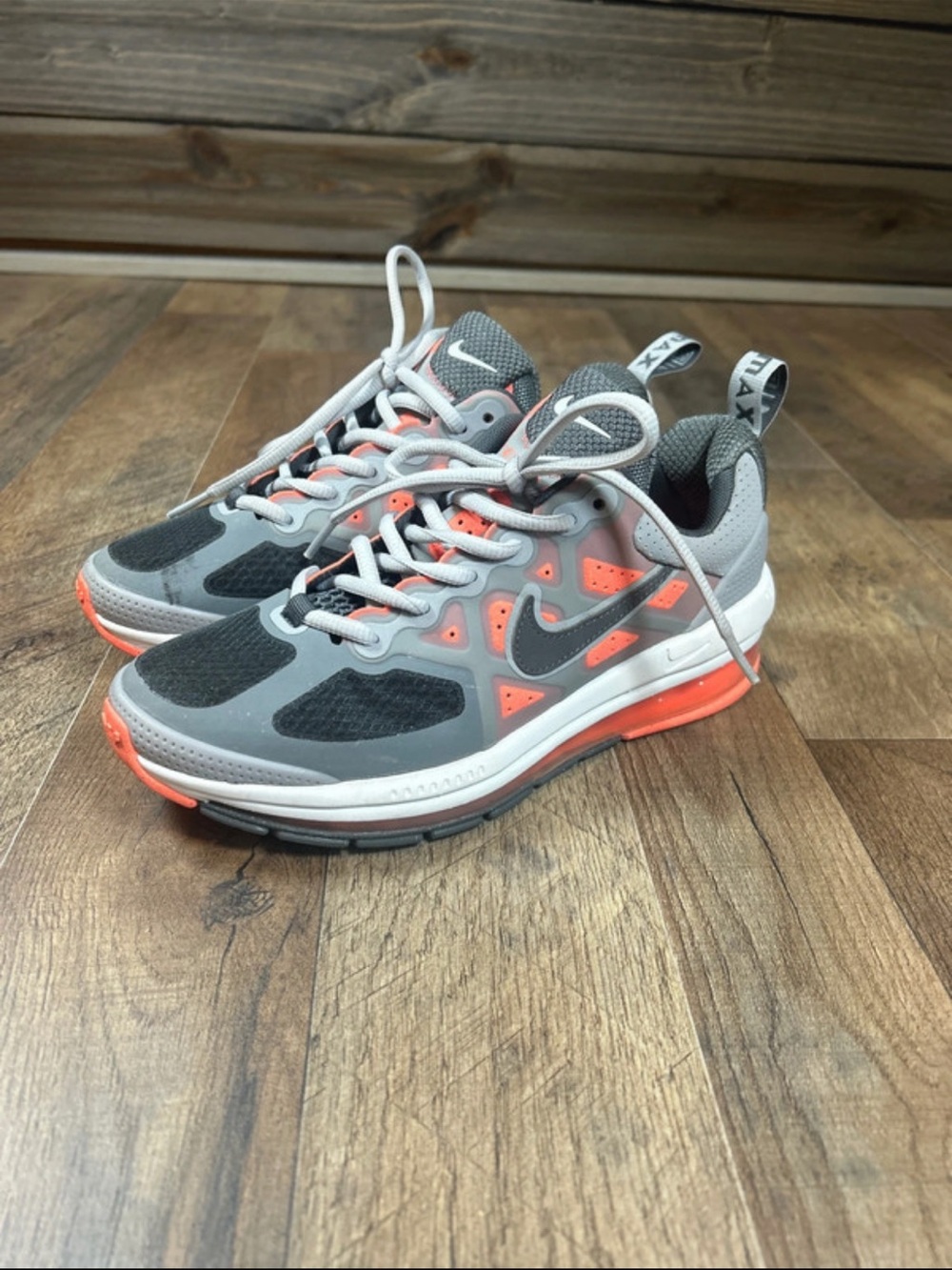 Nike Air Max Kids 5Y Gray and Coral Athletic Sneakers